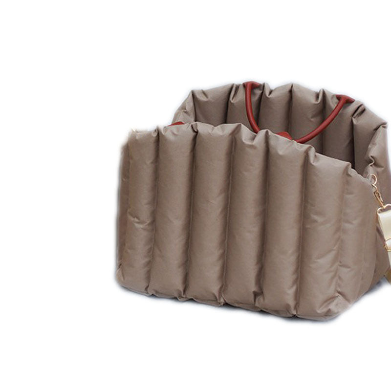 2-in-1 Pet Nest & Travel Carrier – Warm Winter Handbag for Cats & Dogs
